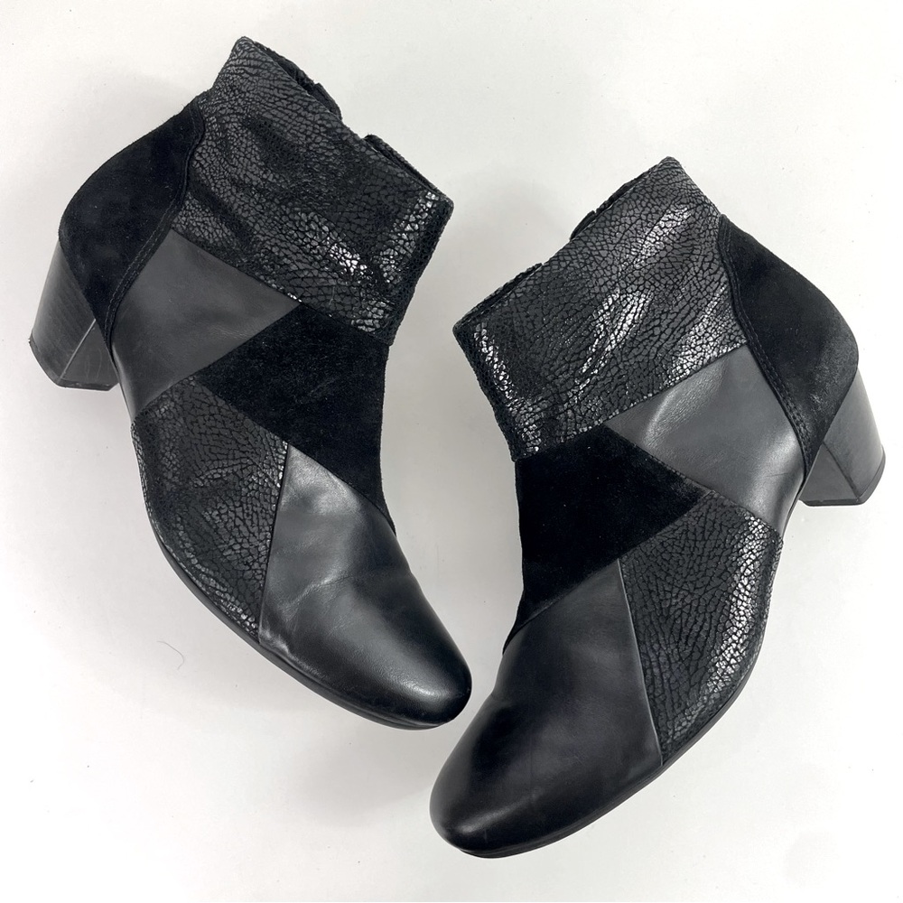 Gabor Black Leather Patchwork Heeled‎ Ankle Bootie 72.825